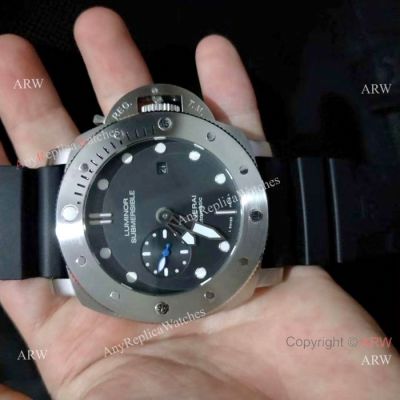 Copy Panerai Luminor Submersible SS Black Dial Watch - PAM1305